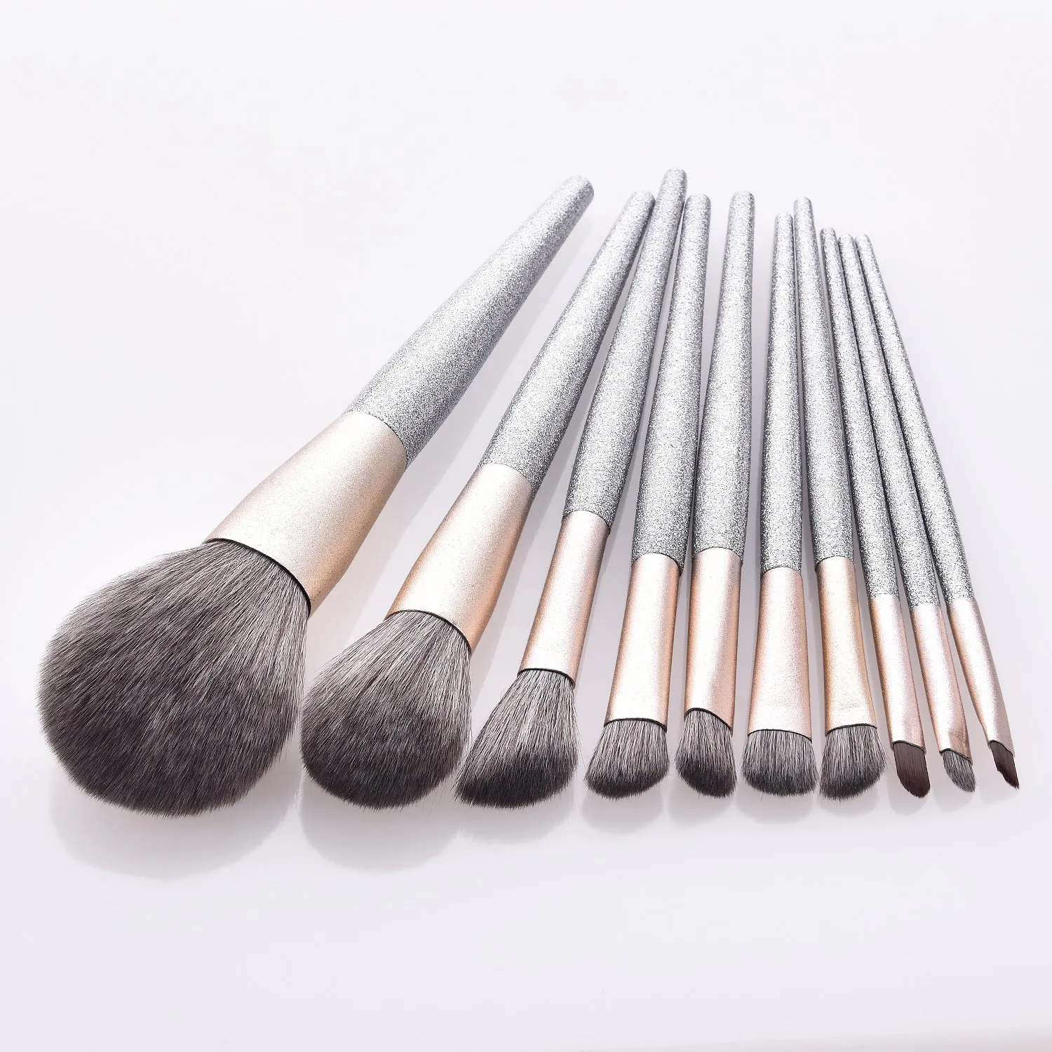 10 Piece Silver Shimmer Pro Sleek Brush Set - MQO 25 pcs