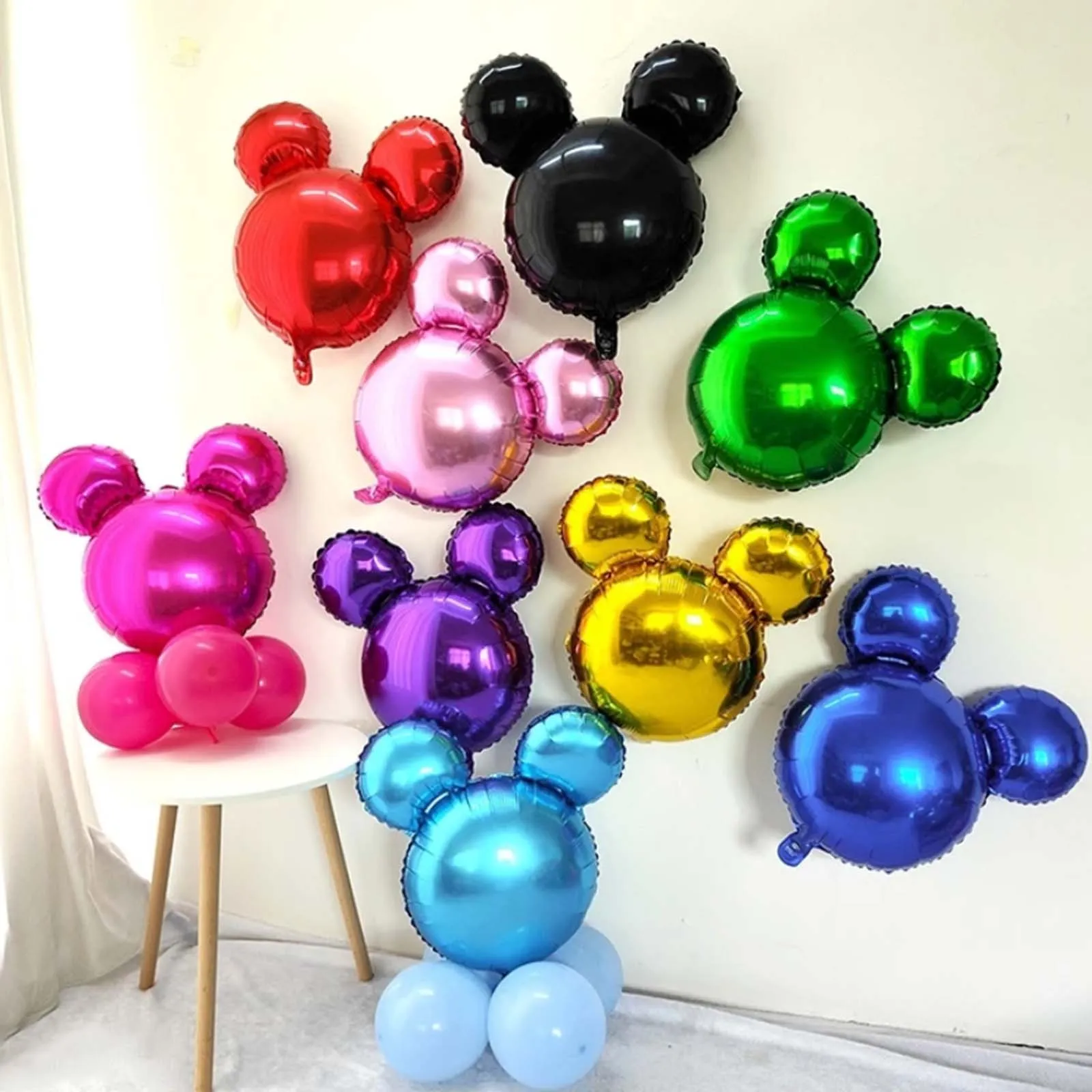 Black Mickey Mouse Head Mylar Foil Balloon (24 Inches)