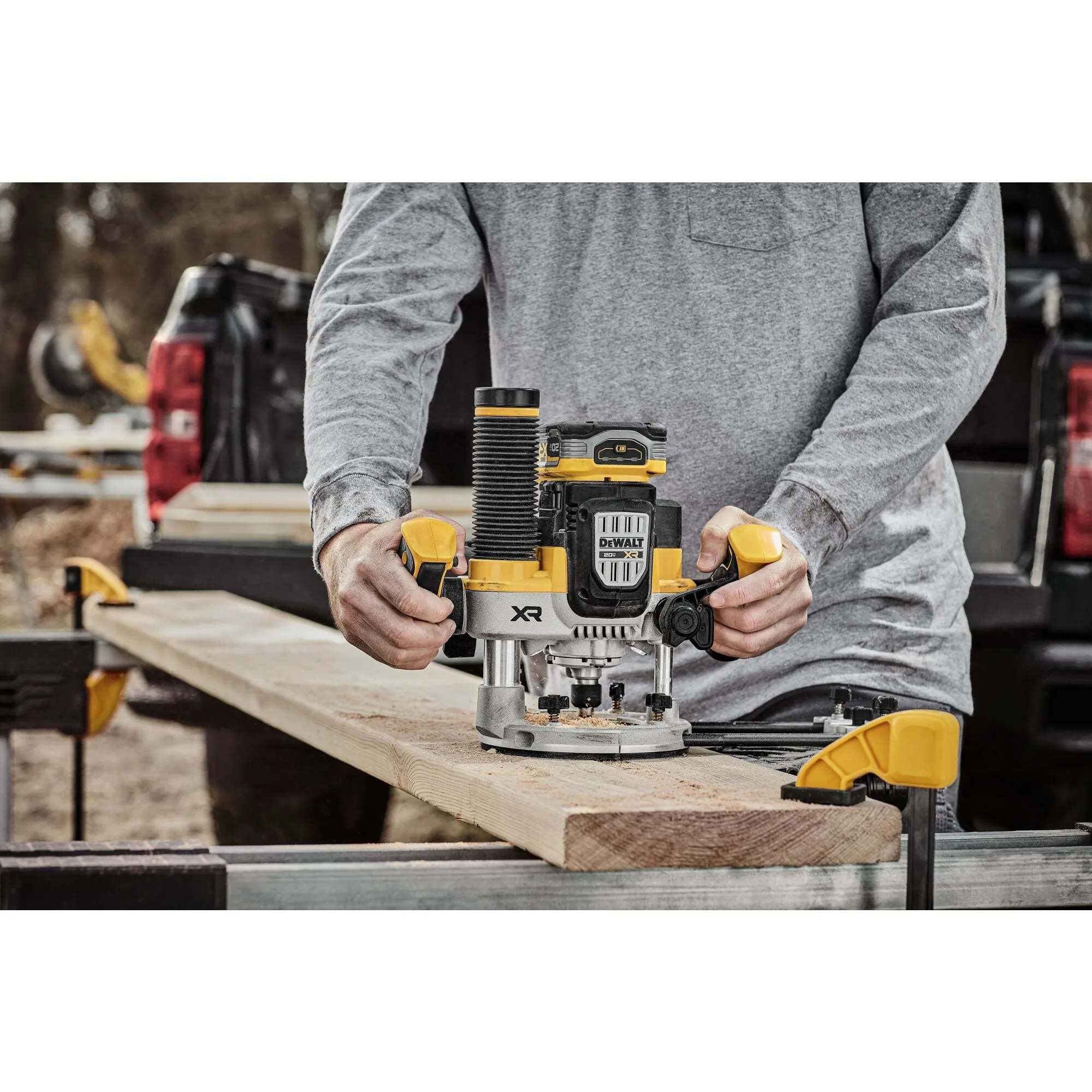 DeWalt DCW620B 20V Max Cordless Plunge Router (Tool Only)