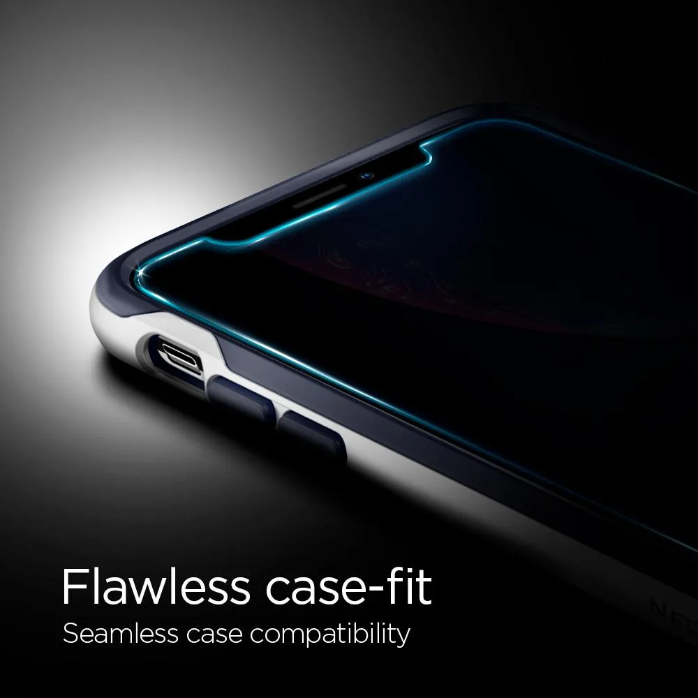 iPhone 11 Pro Max / XS Max Screen Protector EZ FIT GLAS.tR Privacy