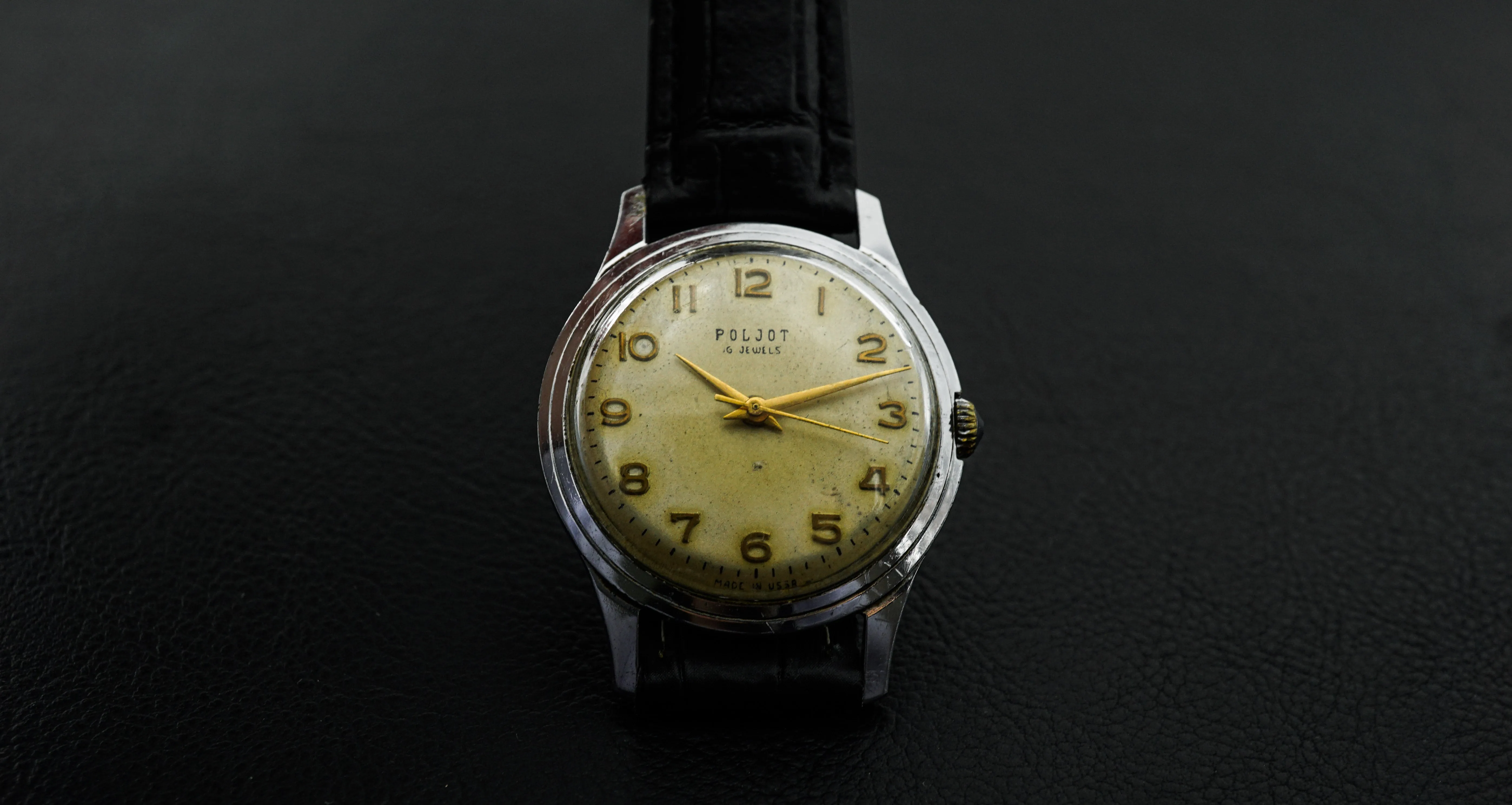 Vintage POLJOT 1MCHZ soviet mechanical mini wristwatch